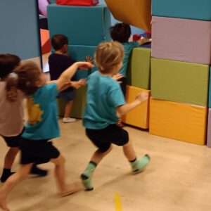 Presentazione_corso di formazione_psicomotricità_Pratica_psicomotoria_aucouturier